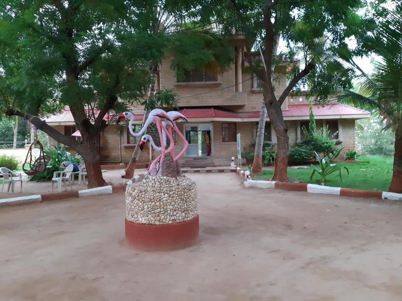 Stay Guru Resort Farm Villa Bhuj Extérieur photo