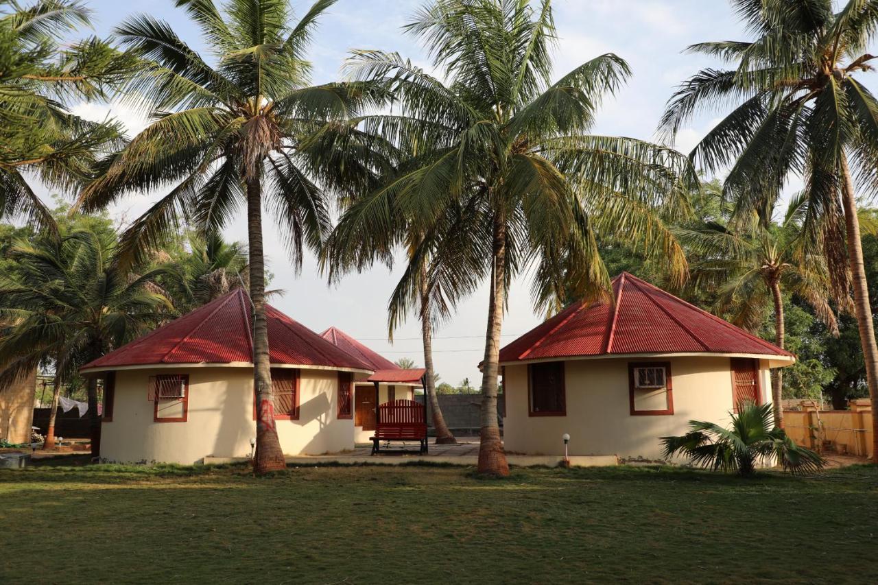 Stay Guru Resort Farm Villa Bhuj Extérieur photo